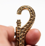 PE-PEANUTS-KEY-HOOK-BR - Peanuts & Co Peanuts Key Hook - Brass