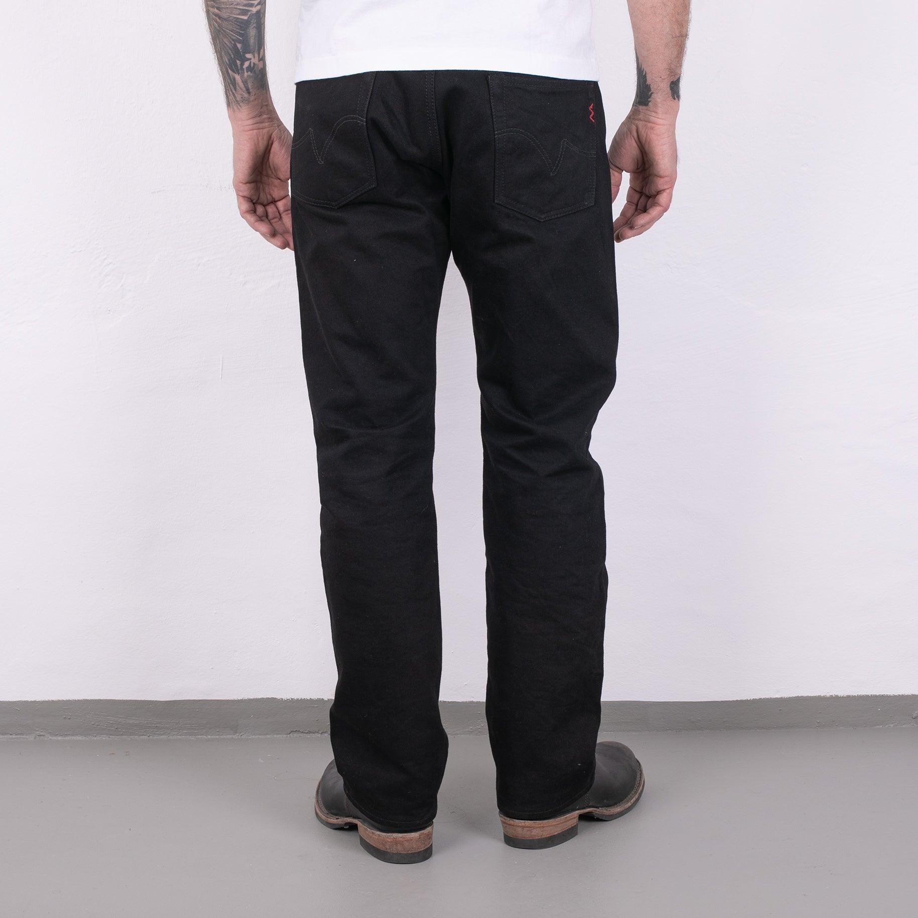 Image showing the IH-634S-142bb - 14oz Selvedge Denim Straight Cut Jeans Black/Black which is a Jeans described by the following info 634, Bottoms, Iron Heart, Jeans, Released, Straight and sold on the IRON HEART GERMANY online store