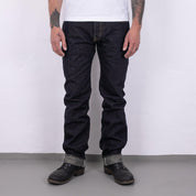 Image showing the IH-666S-19L - 19oz Left Hand Twill Selvedge Denim Slim Straight Cut Jeans Indigo which is a Jeans described by the following info 666, Bottoms, IHSALE_M23, Iron Heart, Jeans, Released, Straight and sold on the IRON HEART GERMANY online store
