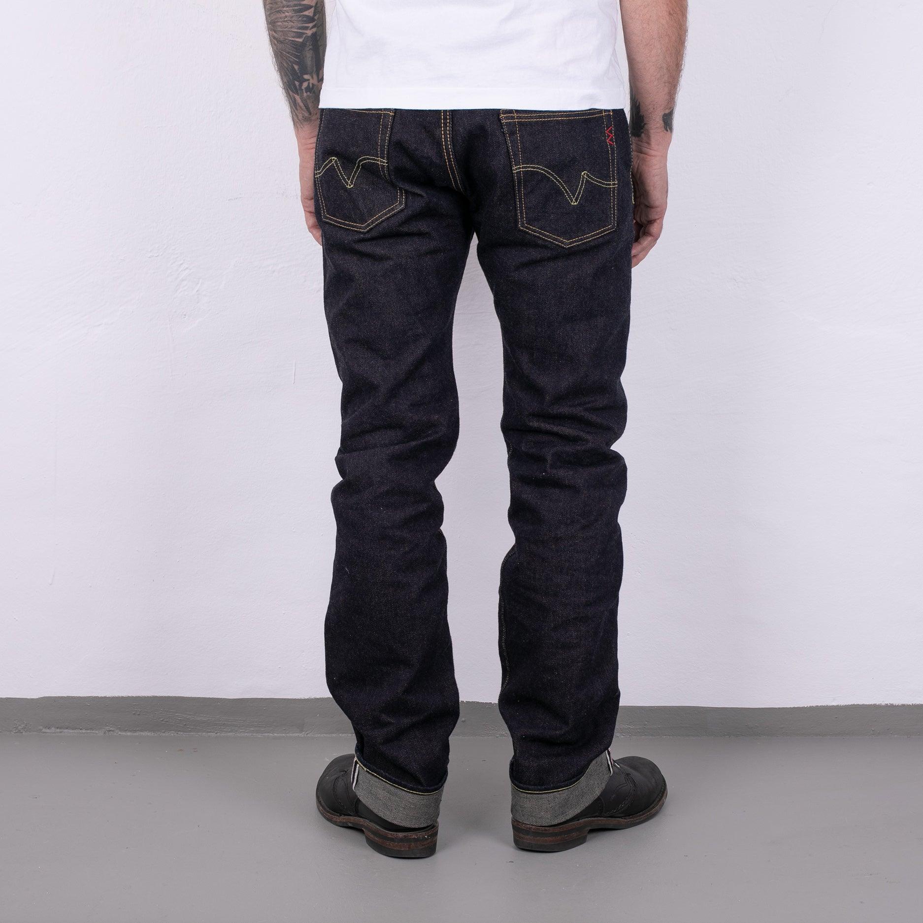 Image showing the IH-666S-19L - 19oz Left Hand Twill Selvedge Denim Slim Straight Cut Jeans Indigo which is a Jeans described by the following info 666, Bottoms, IHSALE_M23, Iron Heart, Jeans, Released, Straight and sold on the IRON HEART GERMANY online store