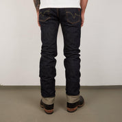 Image showing the IH-666S-21 - 21oz Selvedge Denim Slim Straight Cut Jeans Indigo which is a Jeans described by the following info 666, Back In, Bottoms, Iron Heart, Jeans, Released, Slim, Straight and sold on the IRON HEART GERMANY online store