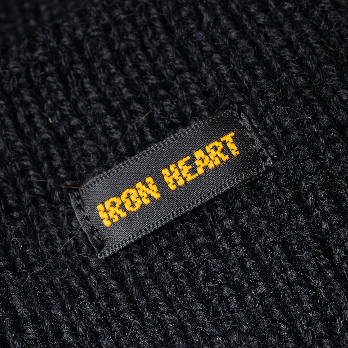 IHG-080-BLK - Wool Ribbed Beanie - Black