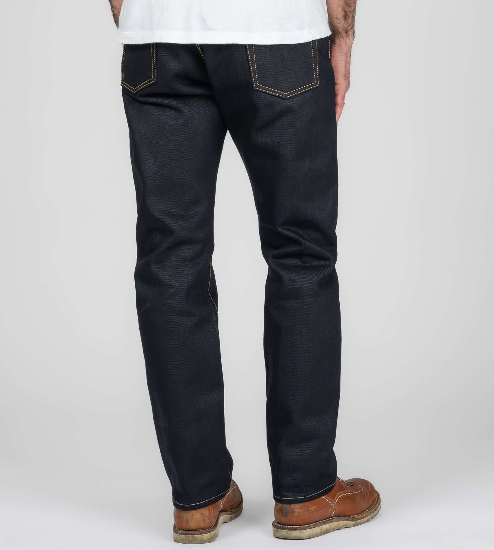IH-888-XHSib- 25oz Selvedge Denim Medium/High Rise Tapered Cut Jeans - Indigo/Black