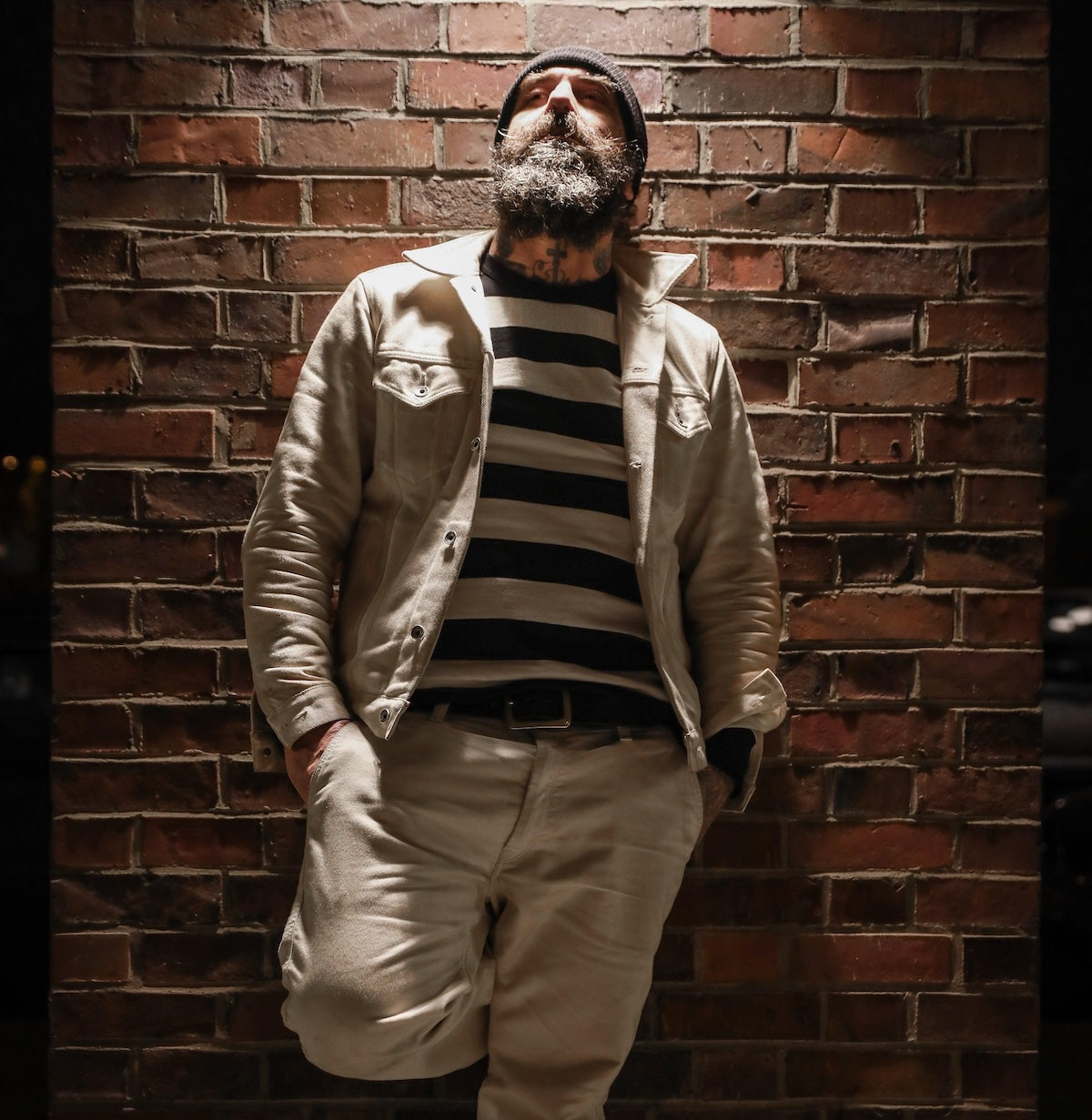 IHTB-01-BLK-WHT - 11oz Cotton Knit Long-Sleeved Sweater - Black/White