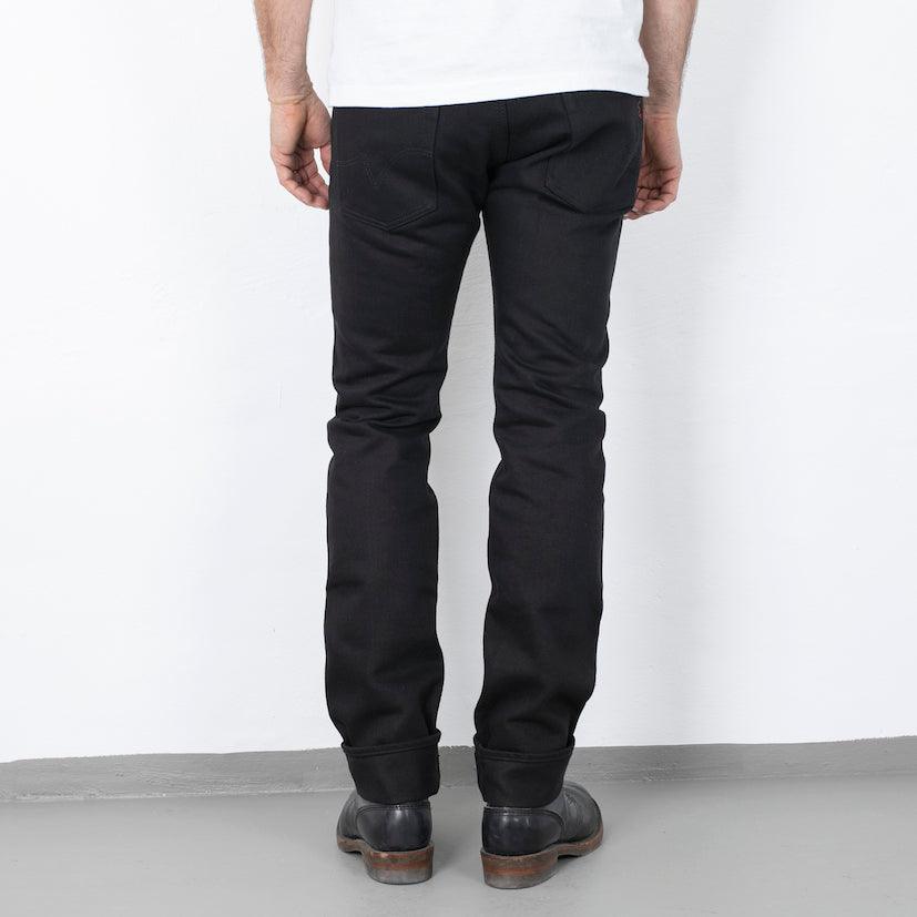 Image showing the IH-777S-SB - 21oz Selvedge Denim Slim Tapered Cut Jeans - Superblack Non-Fade which is a Jeans described by the following info 777, Bottoms, Iron Heart, Jeans, Released, Tappered and sold on the IRON HEART GERMANY online store