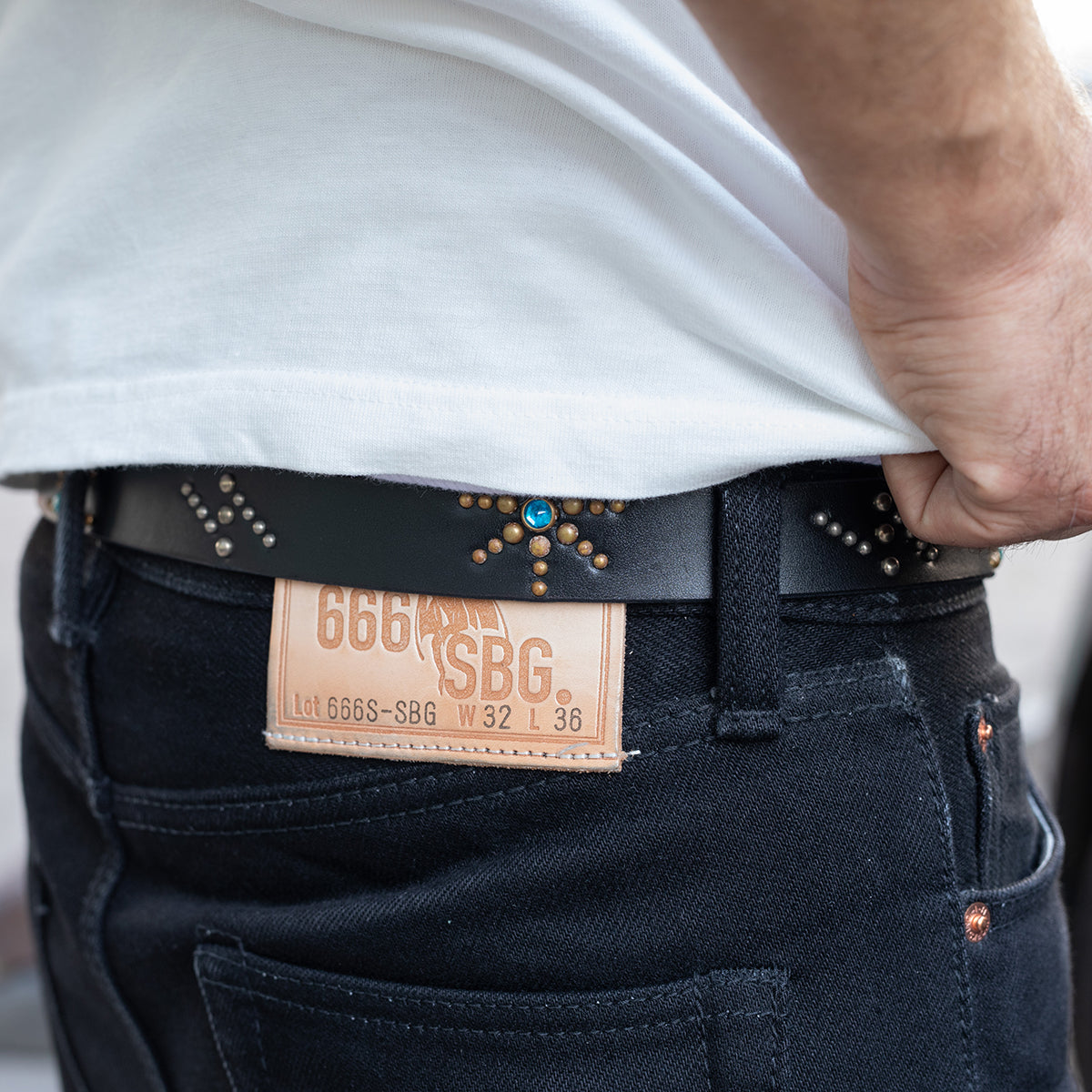 HTC-LIGHT-SUN-BELT-BLK - Hollywood Trading Co. Lightning Sunrise Belt - Black