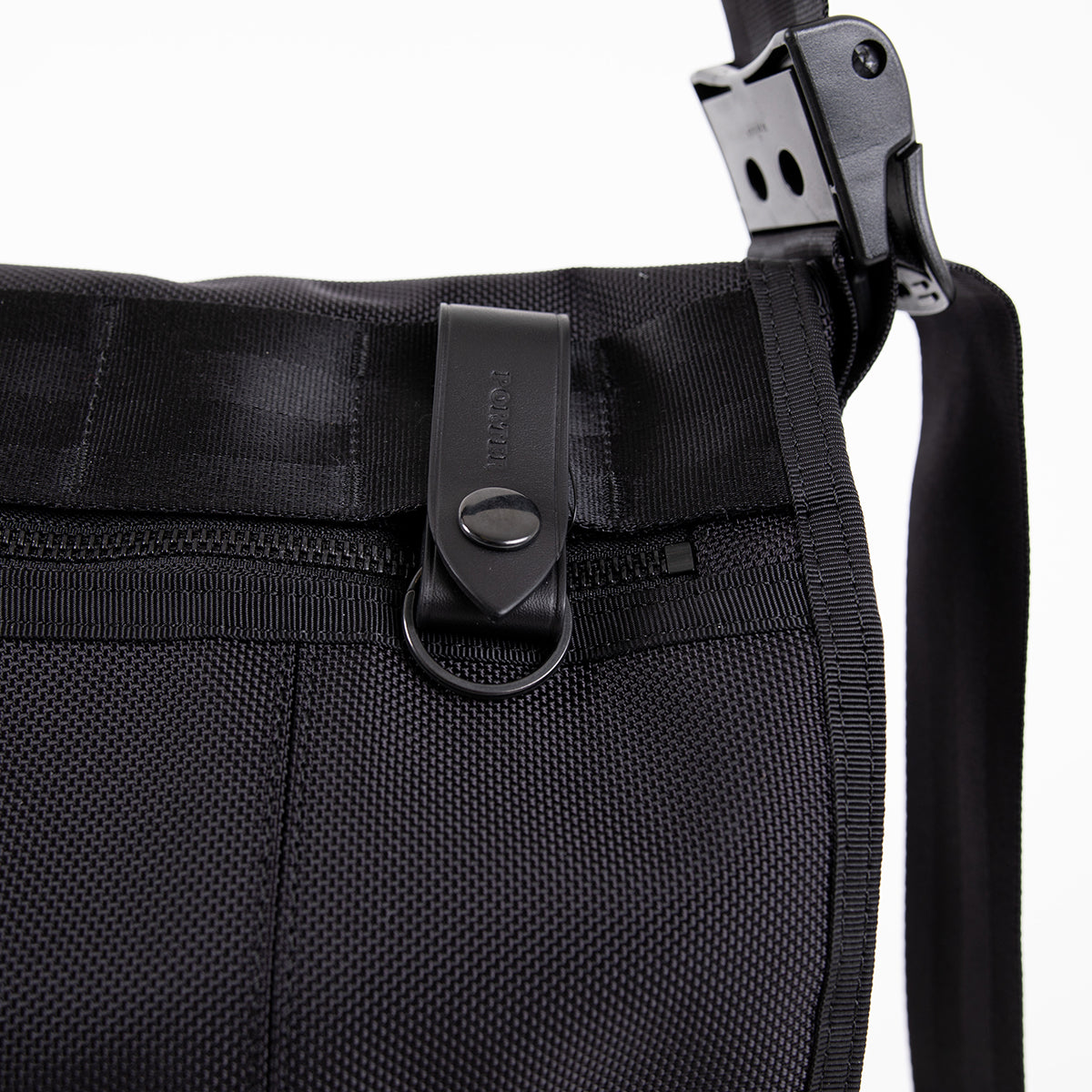 PO-HEAT-MESSENGER-BLK - Porter-Yoshida & Co. HEAT MESSENGER BAG (L) - Black