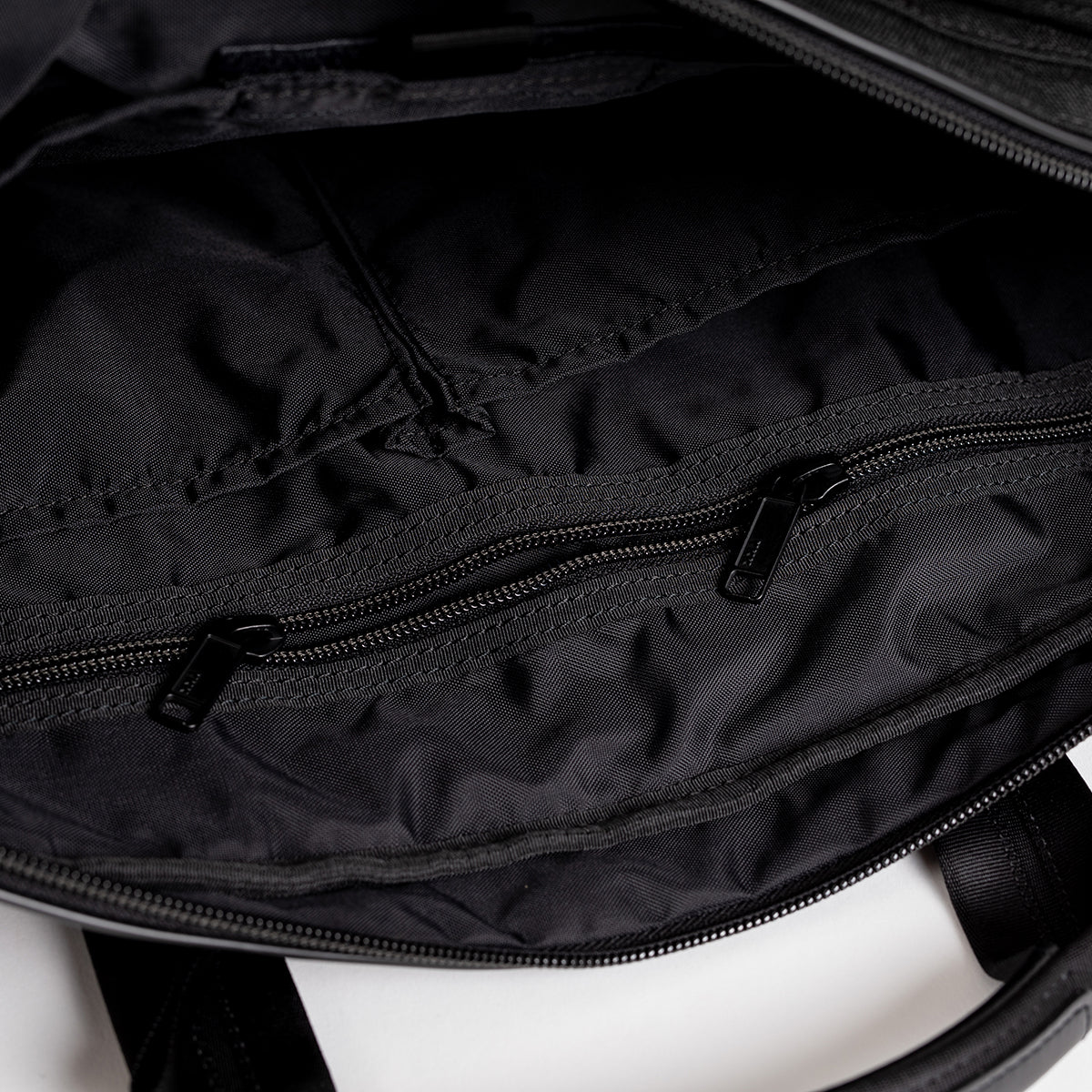 PO-HYB-2WAY-BRIEFCASE-BLK - Porter-Yoshida & Co. HYBRID 2WAY BRIEFCASE - Black