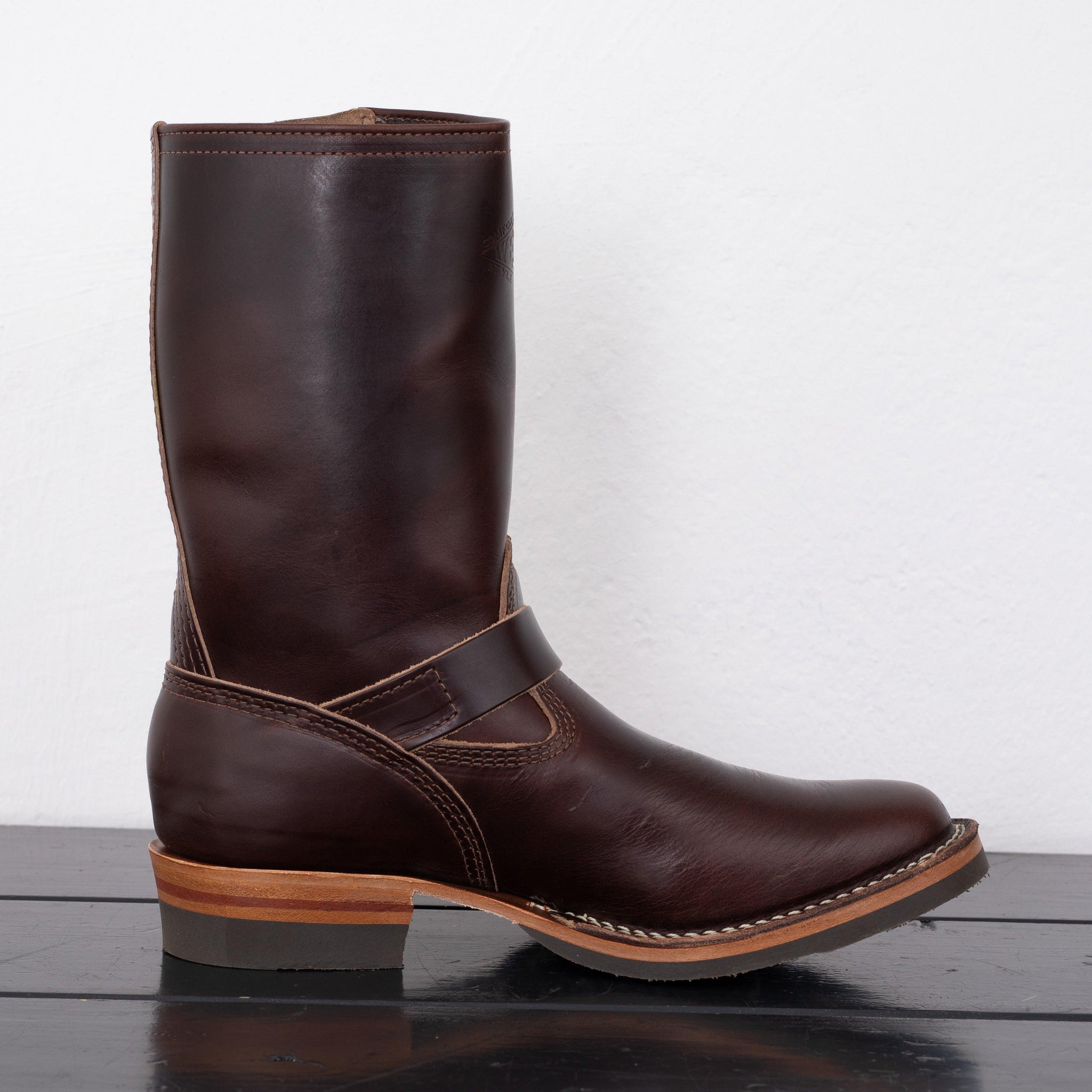 Image showing the WE-7600BRCXL-BRN - WESCO "Mister Lou" Engineer - Brown which is a Boots described by the following info Boots, Footwear, Released, Wesco and sold on the IRON HEART GERMANY online store