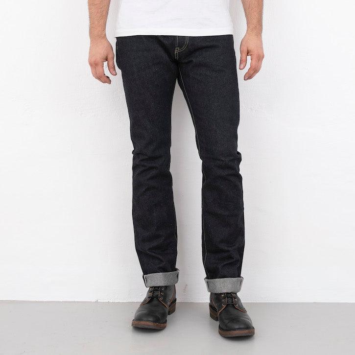 Image showing the IH-555S-142 - 14oz Selvedge Denim Super Slim Cut Jeans - Indigo which is a Jeans described by the following info 555, Bottoms, Iron Heart, Jeans, Released, Slim and sold on the IRON HEART GERMANY online store