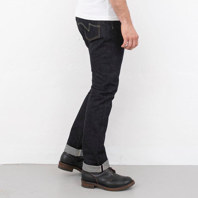 Image showing the IH-555S-142 - 14oz Selvedge Denim Super Slim Cut Jeans - Indigo which is a Jeans described by the following info 555, Bottoms, Iron Heart, Jeans, Released, Slim and sold on the IRON HEART GERMANY online store
