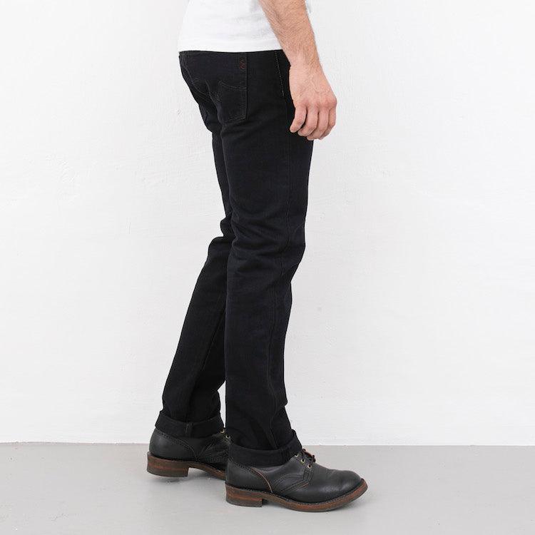 Image showing the IH-777S-142od - 14oz Selvedge Denim Slim Tapered Cut Jeans - Indigo Overdyed Black which is a Jeans described by the following info 777, Bottoms, Iron Heart, Jeans, Released, Tappered and sold on the IRON HEART GERMANY online store