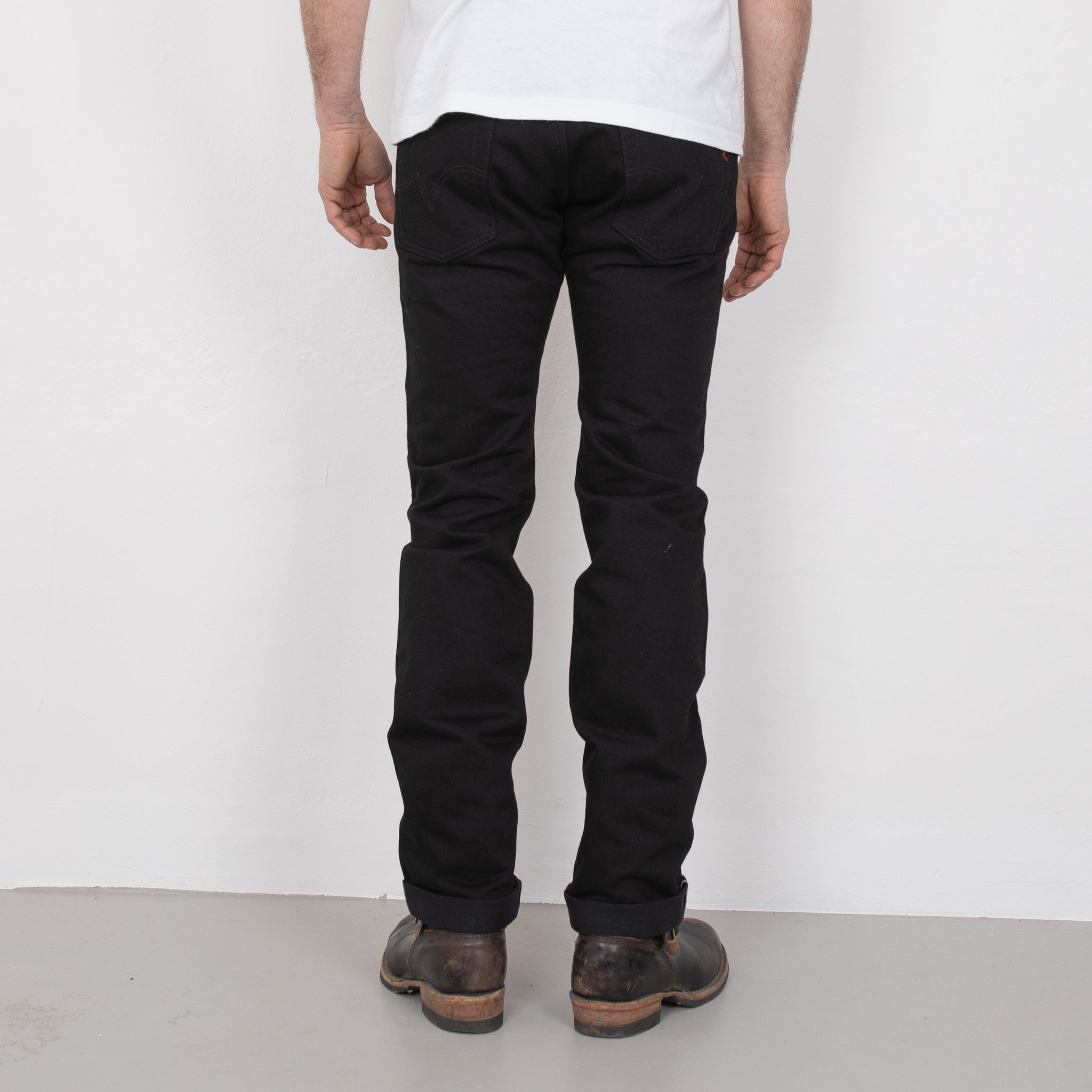 IH-777S-142bb - 14oz Selvedge Denim Slim Tapered Jeans - Black/Black