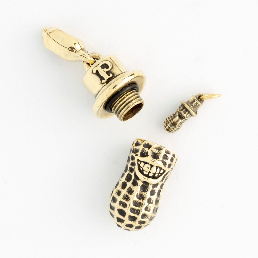 PE-X-LARGE-PEANUTS-BR - Peanuts & Co X-LARGE PEANUTS PENDANT