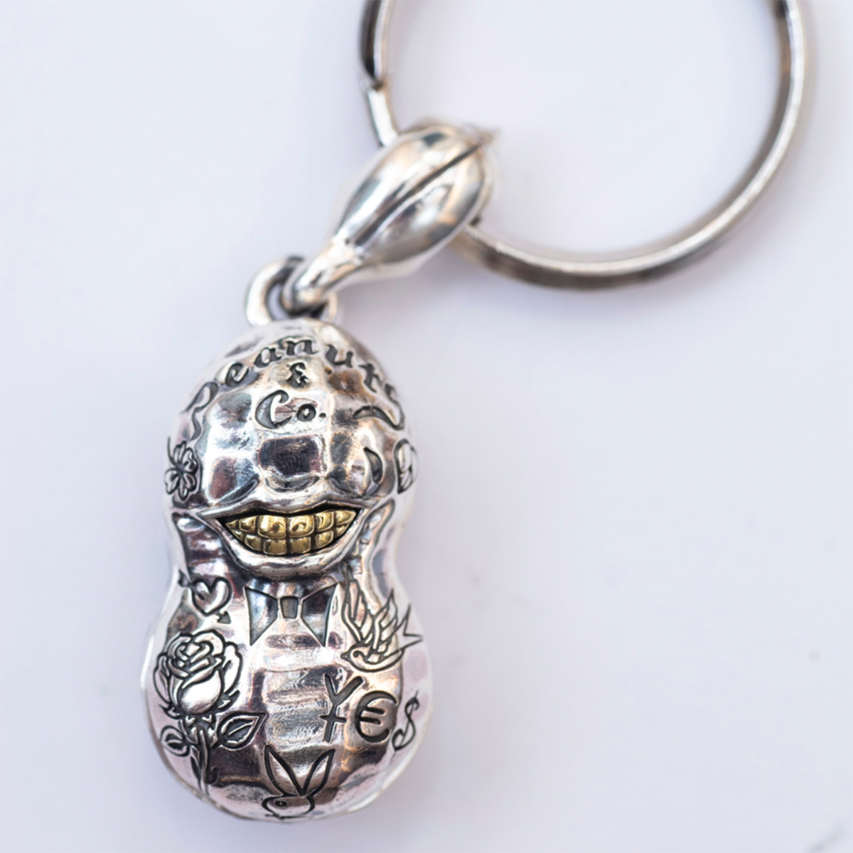 PE-TATTOO-LARGE-SIL - Peanuts & Co TATTOO PEANUTS Pendant Large - Silver