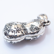 PE-TATTOO-LARGE-SIL - Peanuts & Co TATTOO PEANUTS Pendant Large - Silver