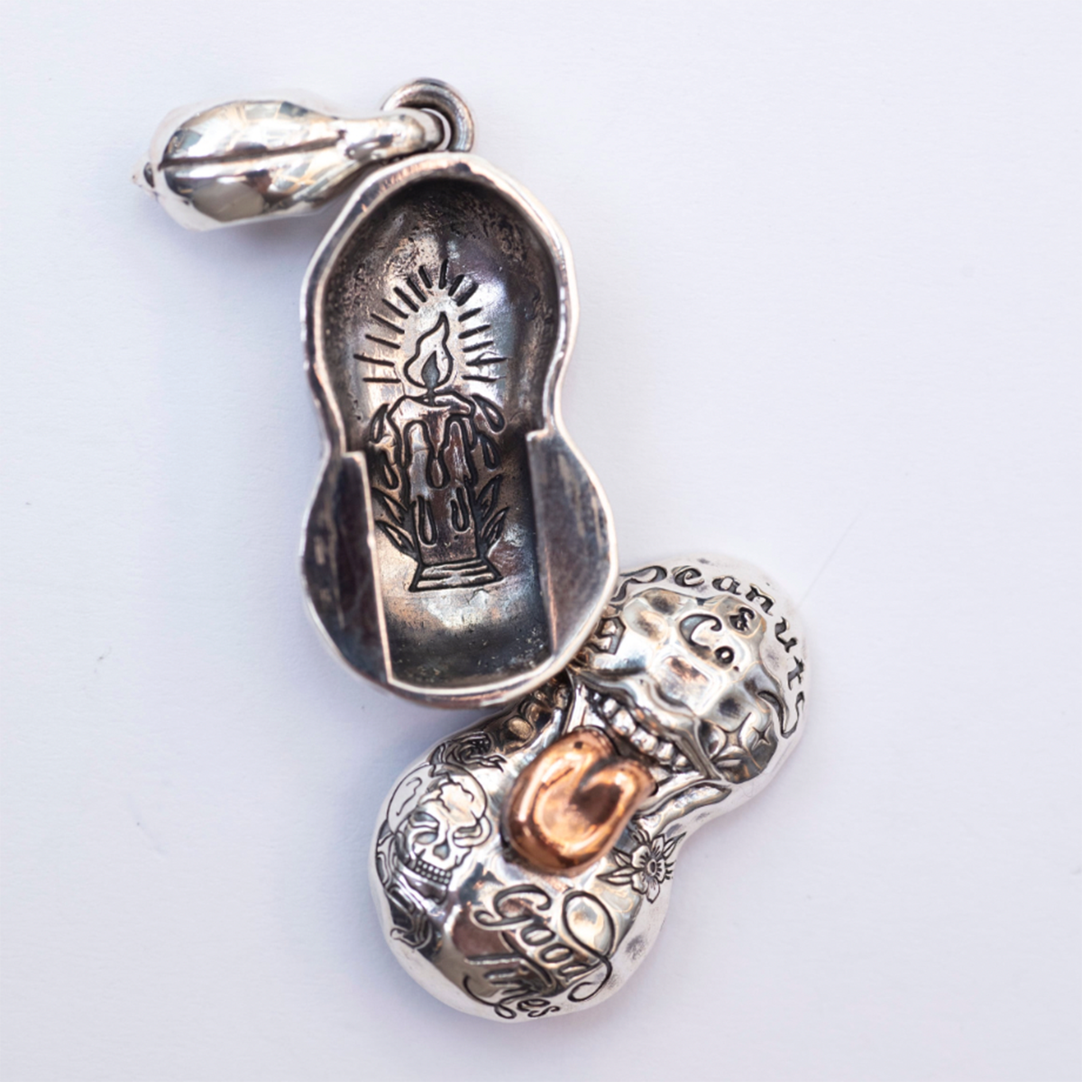 PE-BERO-TATTOO-LARGE-SIL - Peanuts & Co BERO TATTOO PEANUTS Pendant Large - Silver