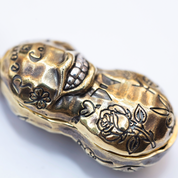 PE-TATTOO-LARGE-BRA - Peanuts & Co TATTOO PEANUTS Pendant Large- Brass/ Silver