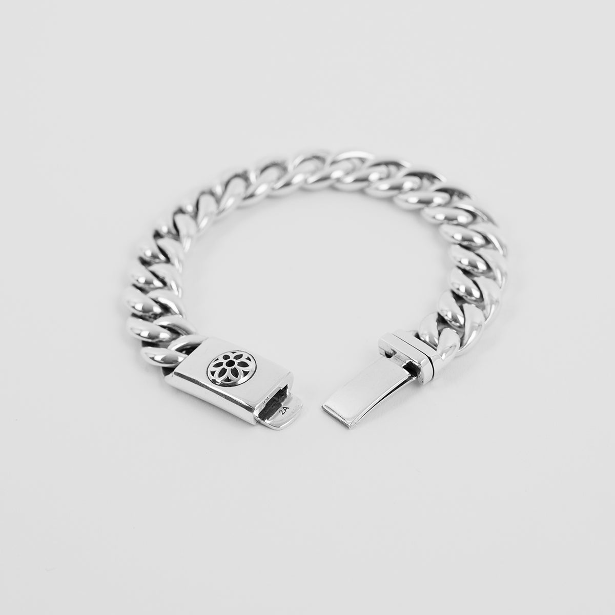 GA-B-T-BRACELET-2A_011.jpg