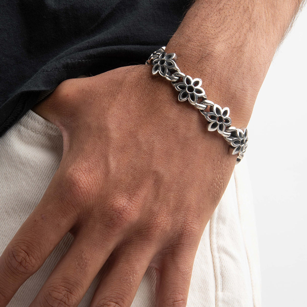 GOOD-ART-STERLING-SILVER-MODEL-10-BRACELET-CUTOUT-ROSETTE-ON-BODY-1_10322bec-3dea-4235-8c14-cd572ec192a7.jpg