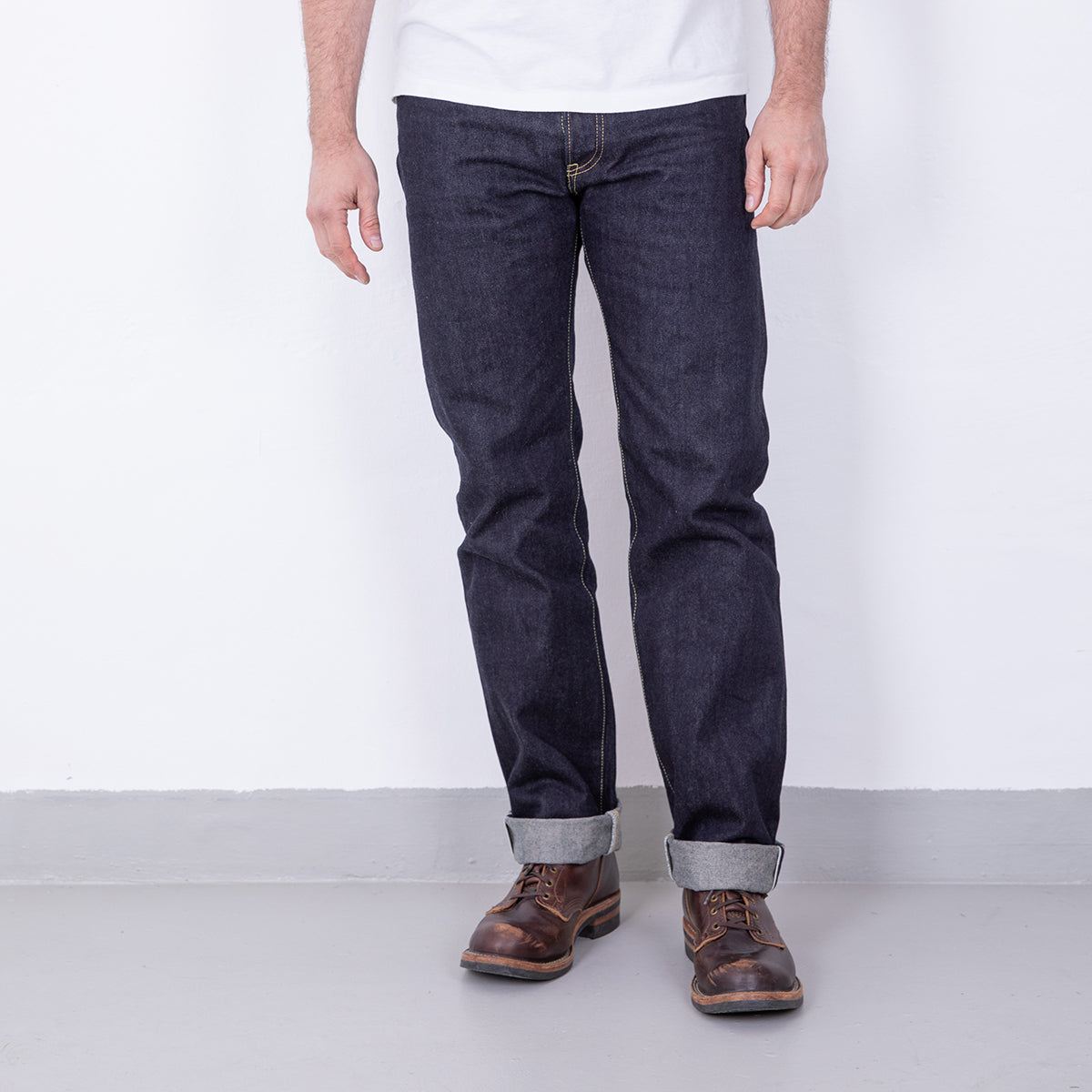 IH-1955S-142 - 14oz Selvedge Denim "1955" Vintage Tapered Cut Jeans - Indigo