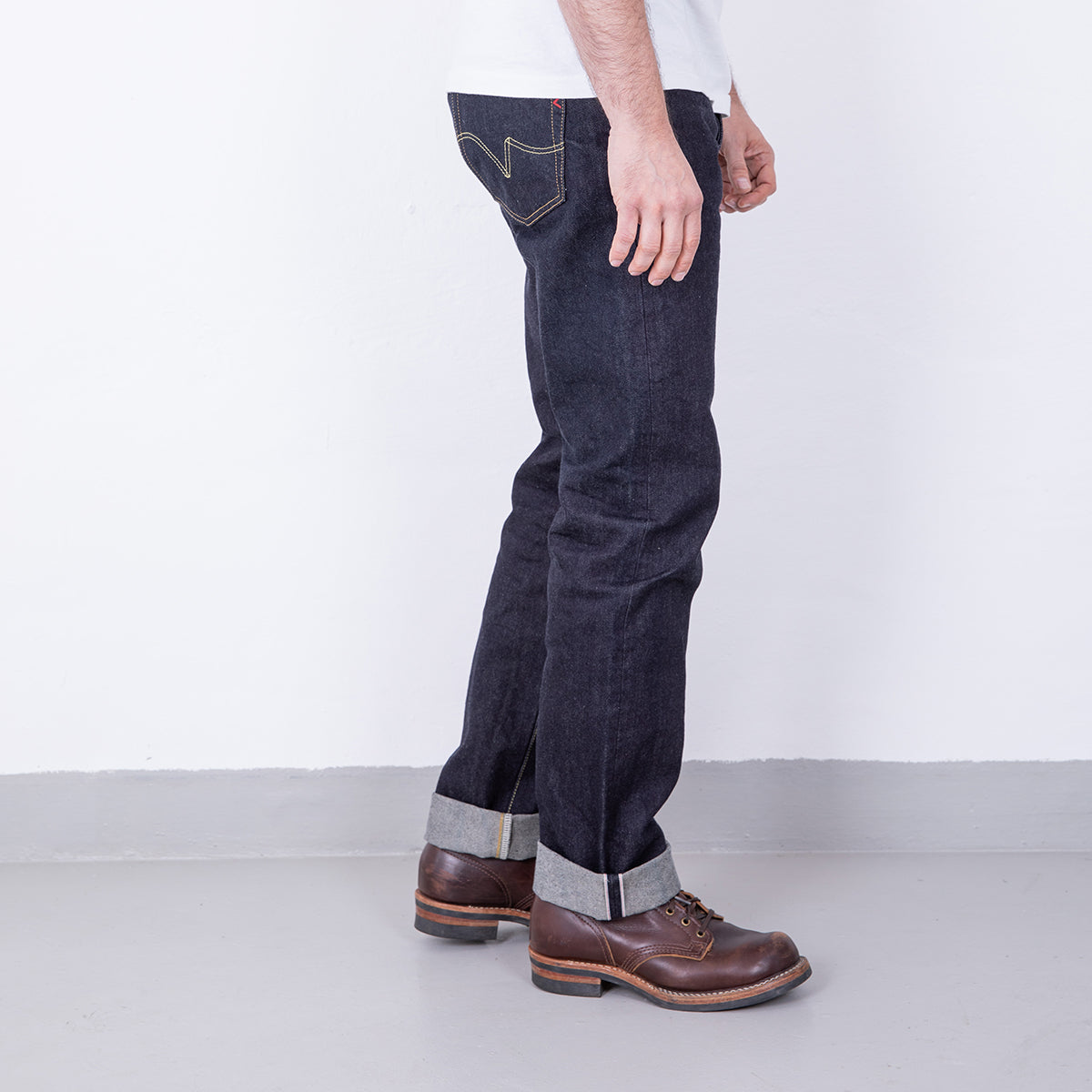 IH-1955S-142 - 14oz Selvedge Denim "1955" Vintage Tapered Cut Jeans - Indigo
