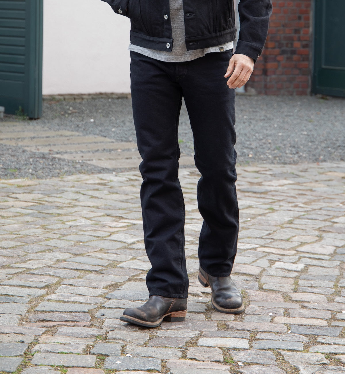 IH-634S-142OD - 14oz Selvedge Denim Straight Cut Jeans - Indigo