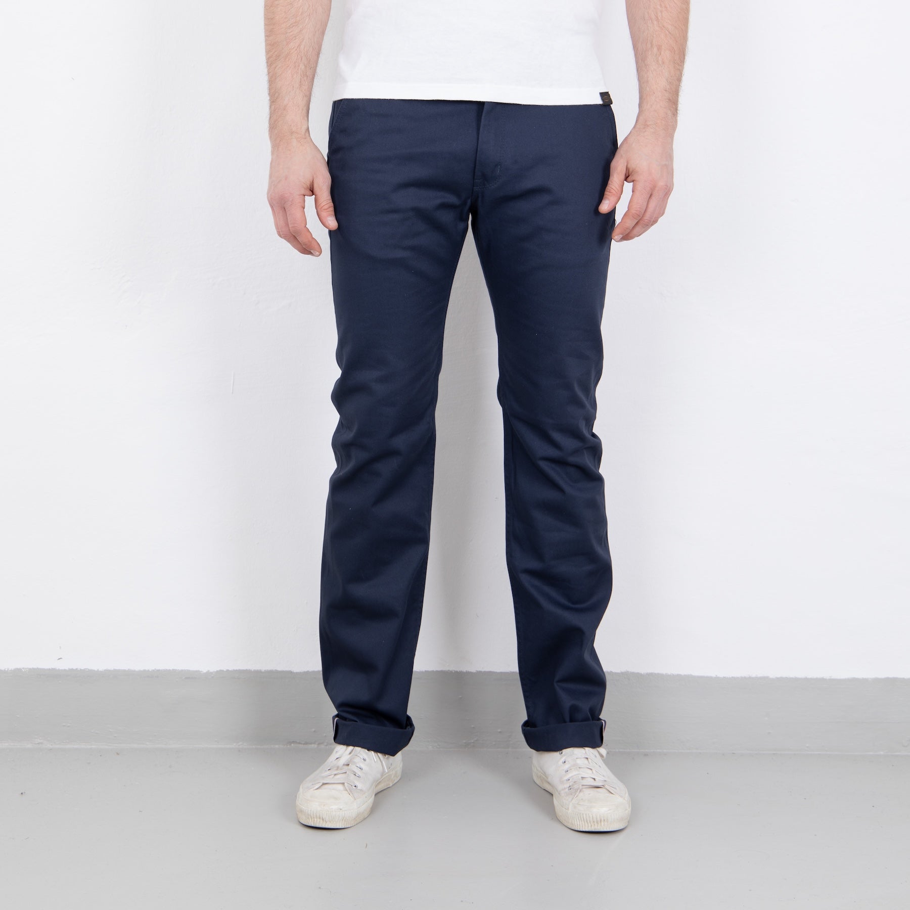IH-721-NAV - 9oz Mercerised Selvedge Cotton Slim Tapered Chino - Navy
