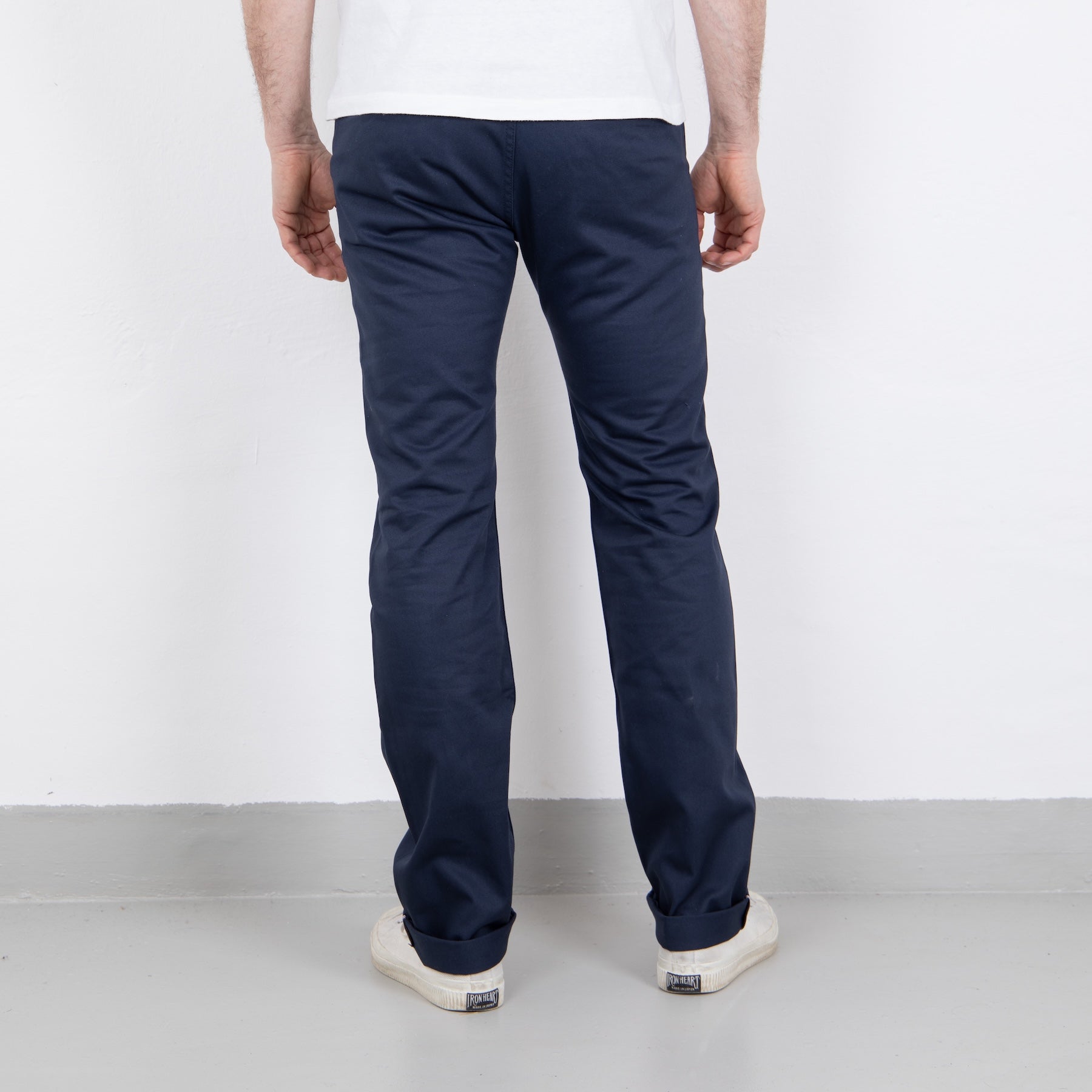 IH-721-NAV - 9oz Mercerised Selvedge Cotton Slim Tapered Chino - Navy