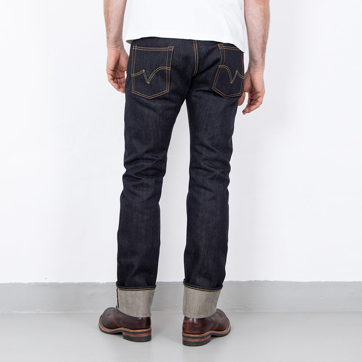 IH-777-XHS - 25oz Selvedge Denim Slim Tapered Cut Jeans - Indigo