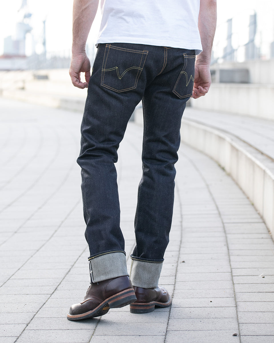 IH-777-XHS - 25oz Selvedge Denim Slim Tapered Cut Jeans - Indigo