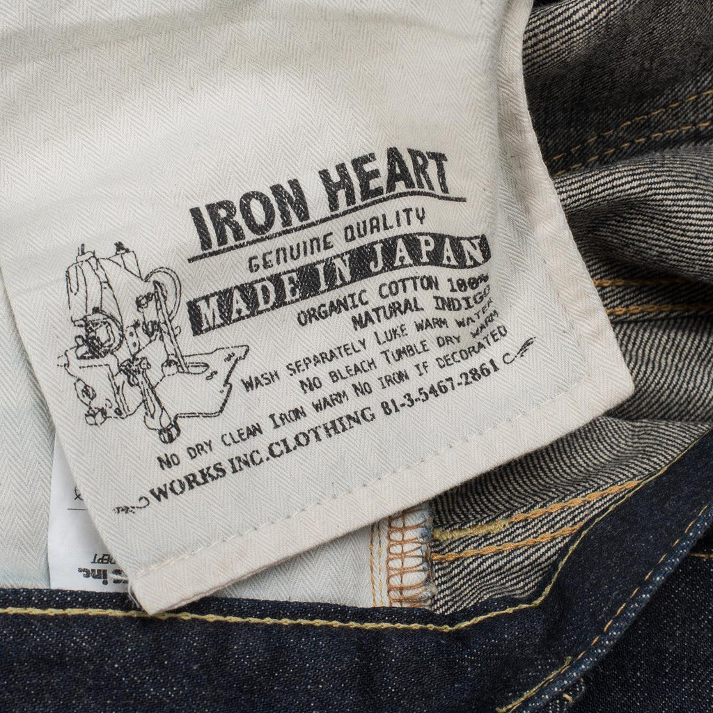 Image showing the IH-777N - 17oz Selvedge Denim Slim Tapered Cut Jeans - Natural Indigo which is a Jeans described by the following info 777, Iron Heart, Jeans, Released, Slim, Tappered and sold on the IRON HEART GERMANY online store