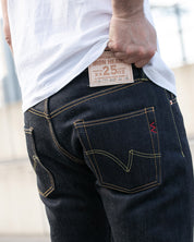 IH-777-XHS - 25oz Selvedge Denim Slim Tapered Cut Jeans - Indigo