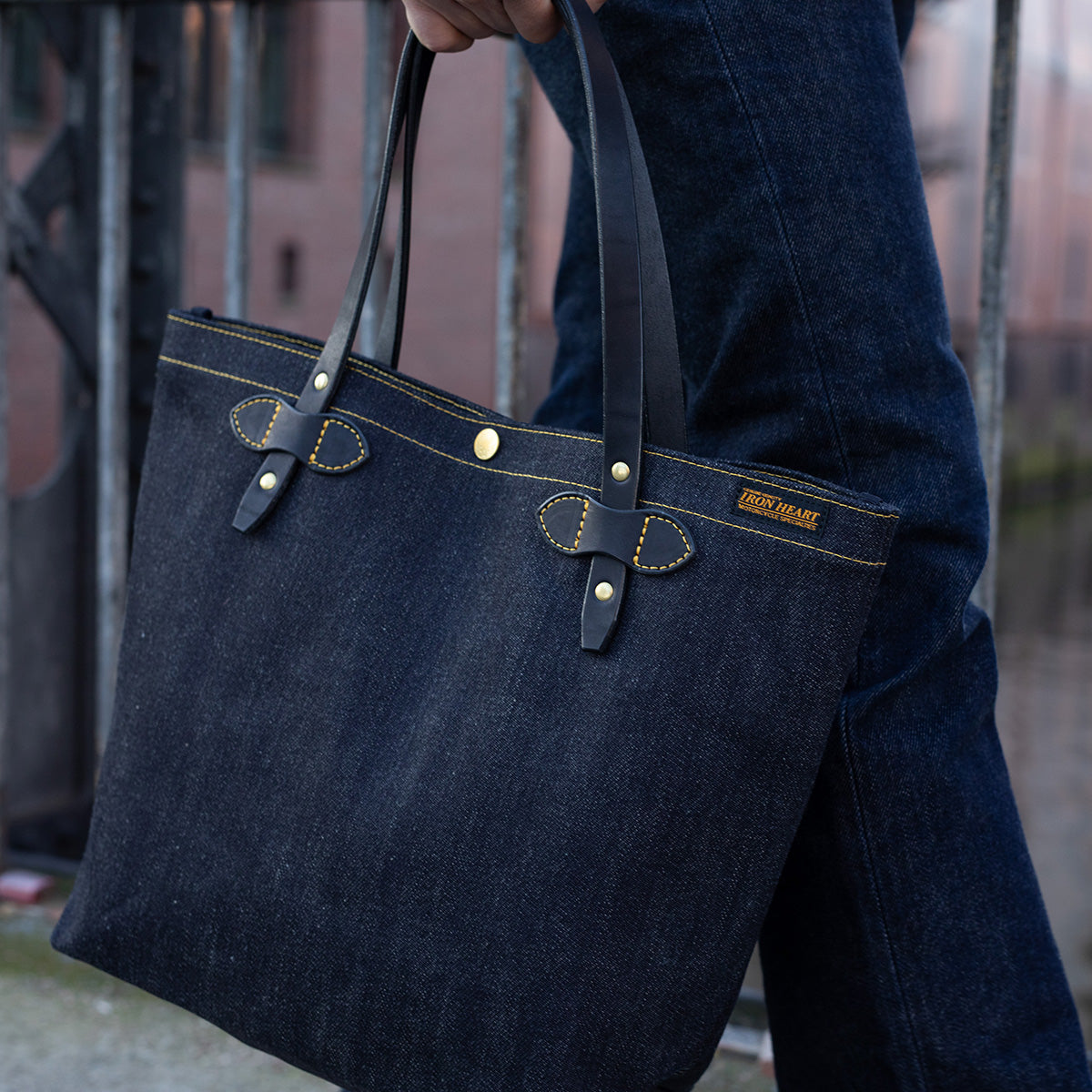 バッグ IRON HEART 25oz Selvedge Denim Tote Bag IHE-49-IND - 25oz Selvedge Denim Tote Bag - Indigo – IRON HEART