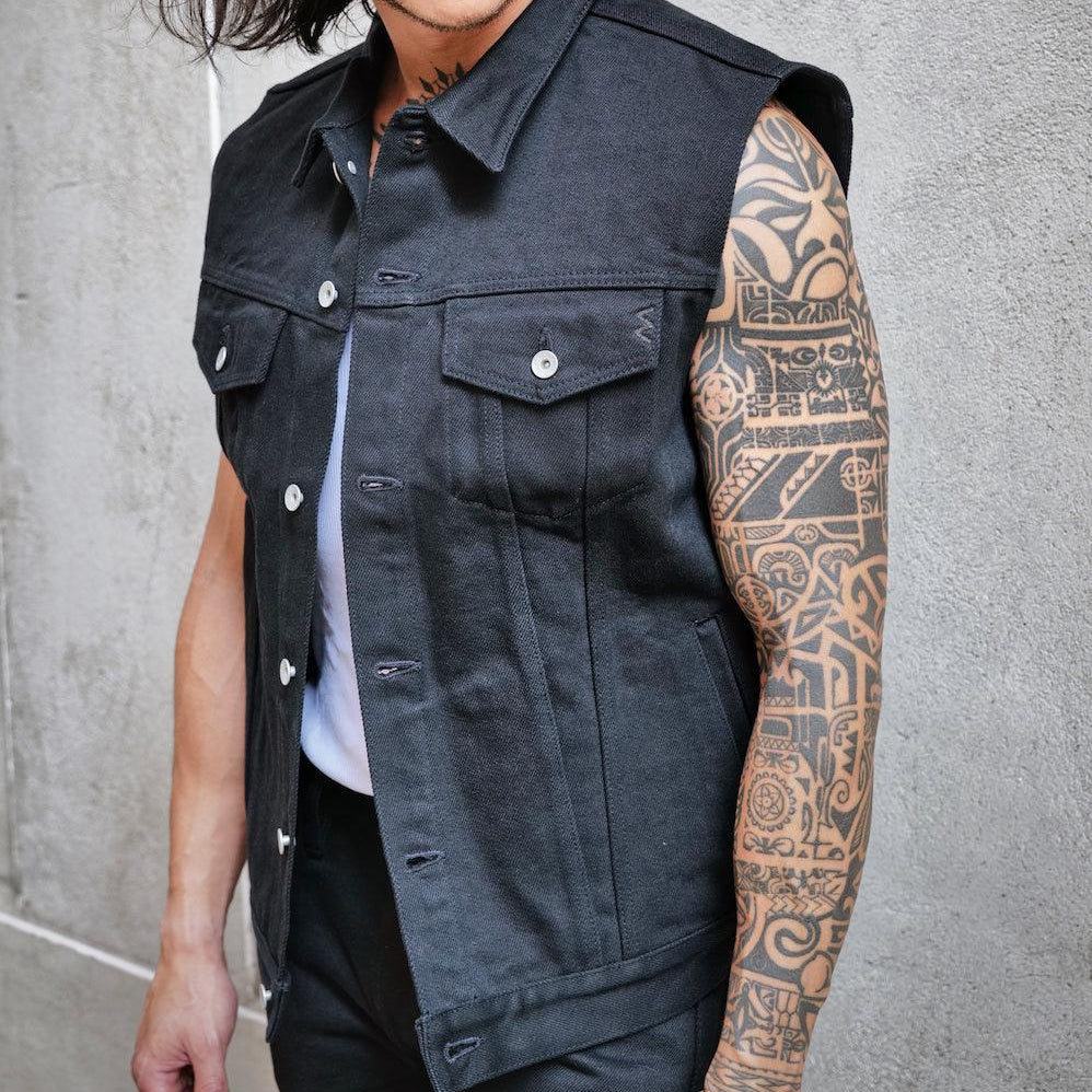 Image showing the IH-9526V - 21oz Non-Fade Denim Vest Superblack which is a Vests described by the following info Iron Heart, Released, Tops, Vests and sold on the IRON HEART GERMANY online store