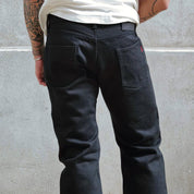 Image showing the IH-634S-SB - 21oz Selvedge Denim Straight Cut - Superblack Non-Fade which is a Jeans described by the following info 634, Bottoms, Iron Heart, Jeans, Released, Straight and sold on the IRON HEART GERMANY online store