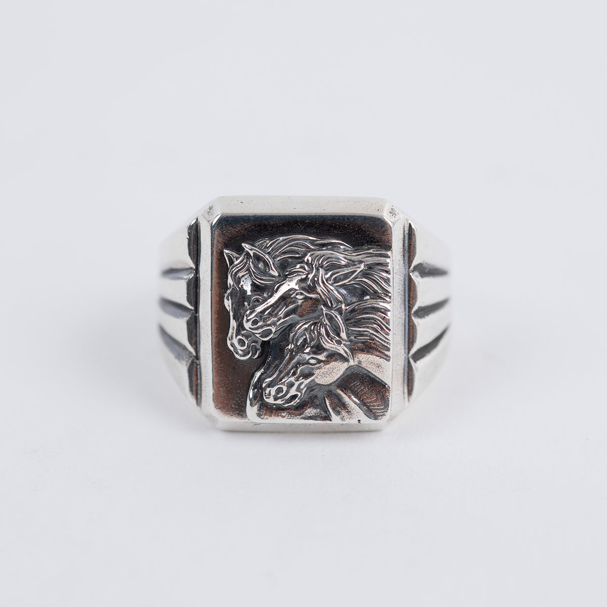 PE-PHARAOHS-RING-SIL_012.jpg