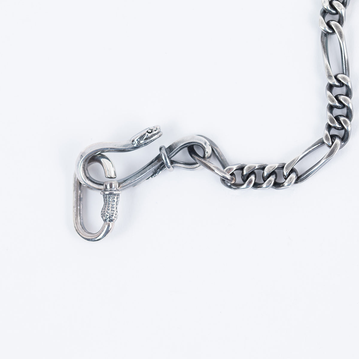 PE-SNAKE-WALLETCHAIN-SIL - Peanuts & Co SNAKE CLIP WALLET CHAIN - Silver