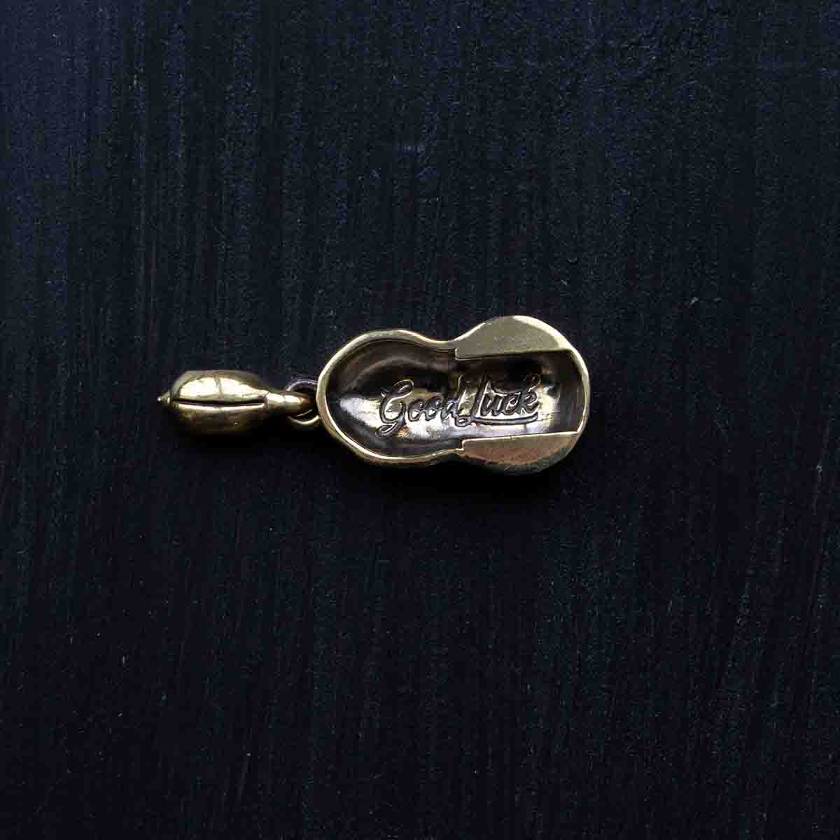 PE-BERO-TATTOO-LARGE-BRA - Peanuts & Co BERO TATTOO PEANUTS Pendant Large - Brass/ K10PG
