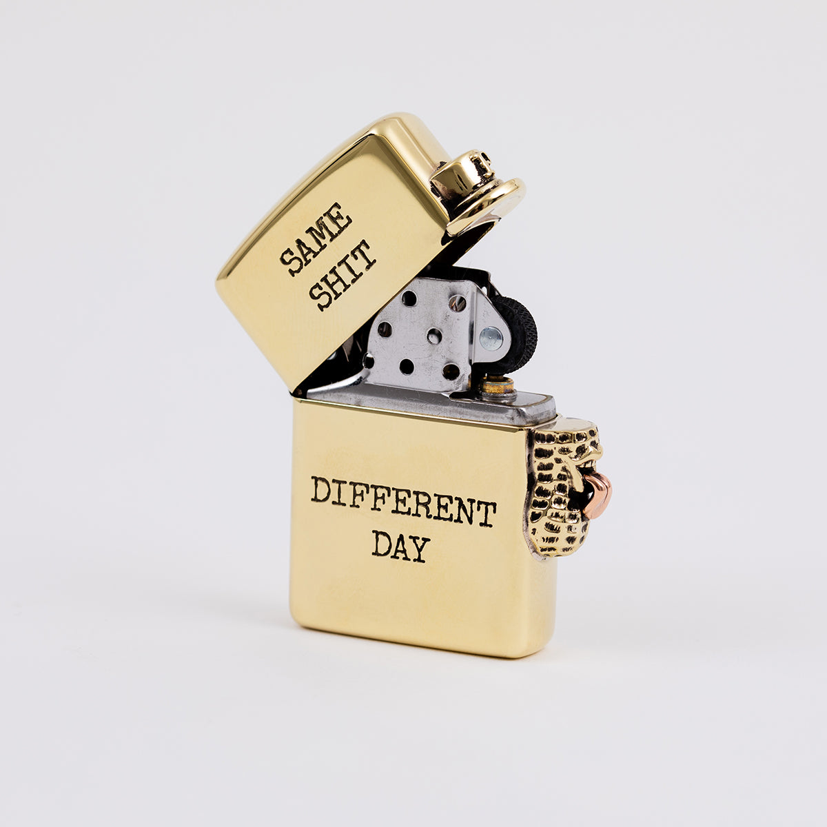 PE-ZIPPO-BERO-BR - Peanuts & Co. - Peanuts Bero ZIPPO - Brass