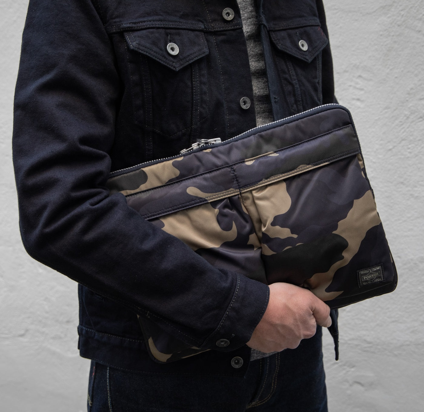 PO-COUNTER-DOCUMENT-KHA-Porter-Yoshida_Co.COUNTERSHADEDOCUMENTCASE-WoodlandKhaki_007_25_03.jpg