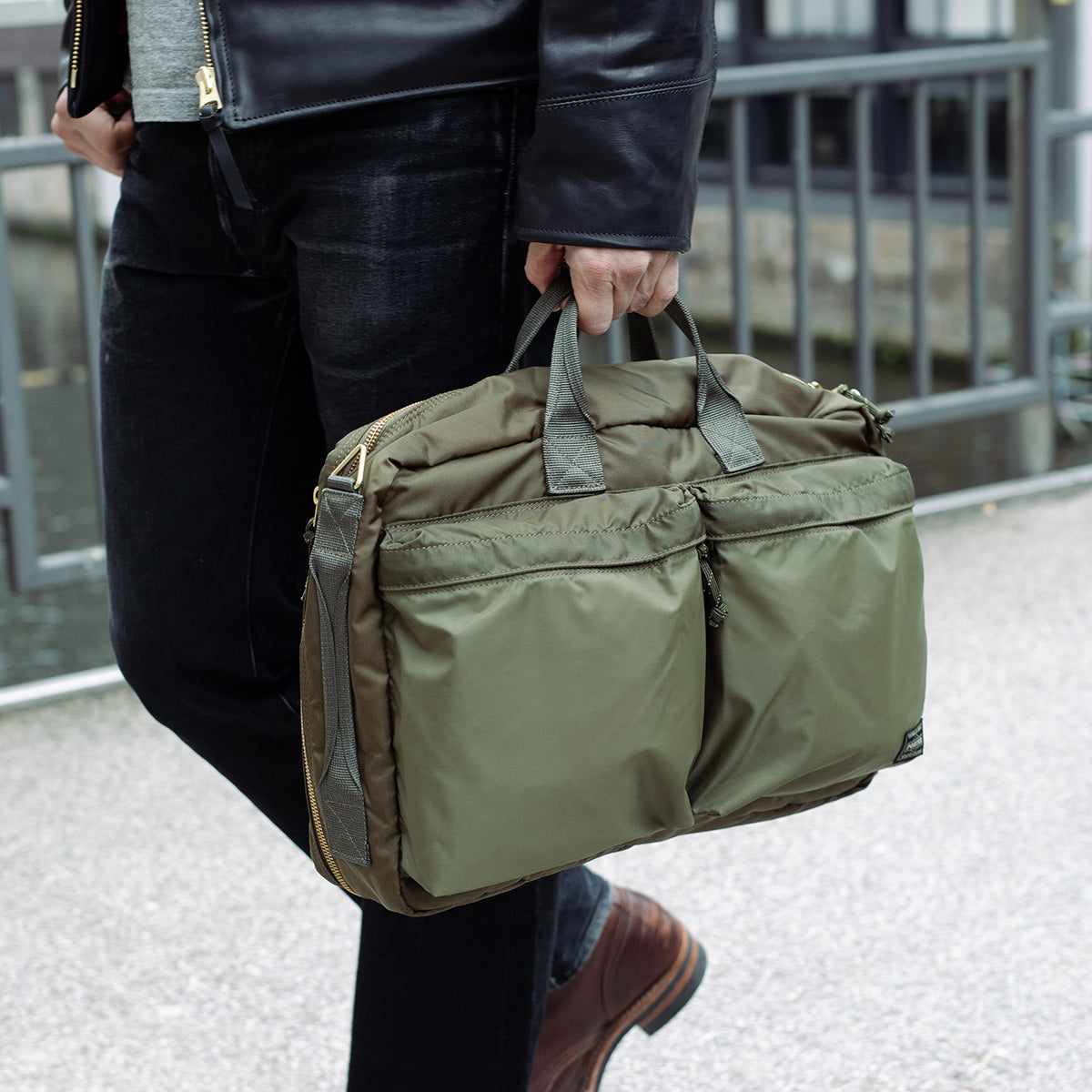 PO-FORCE-3WAY-BRIEFCASE-OLV_037.jpg