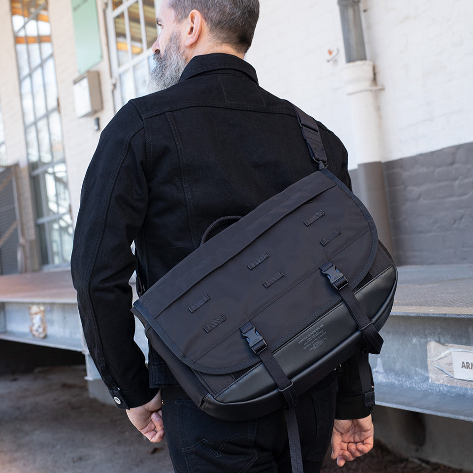 PO-MONO-MESSENGER-BLK_006.jpg