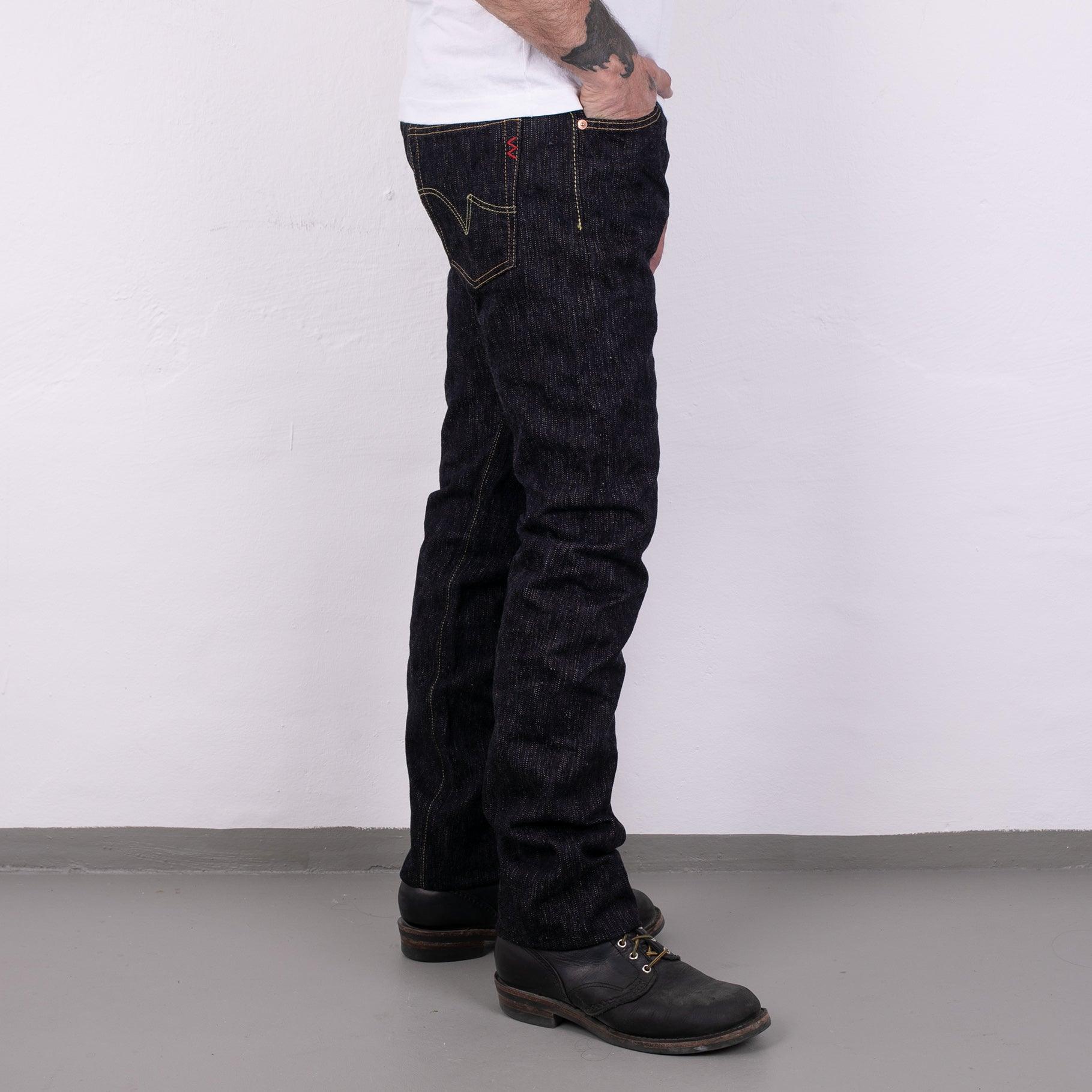 Image showing the IH-777S-SLB - 16 oz Slubby Selvedge Denim Slim Tapered Cut Jeans Indigo which is a Jeans described by the following info 777, Bottoms, IHSALE, Iron Heart, Jeans, Released, Slim, Tappered and sold on the IRON HEART GERMANY online store