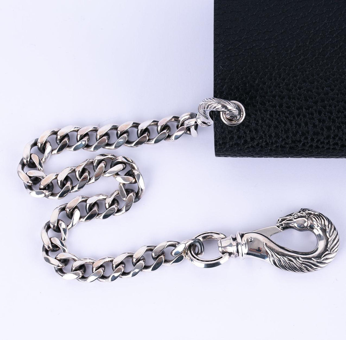 PE-HORSE-WALLET-CHAIN-HORSE-X-HORSE-SILVER - Peanuts & Co Horse