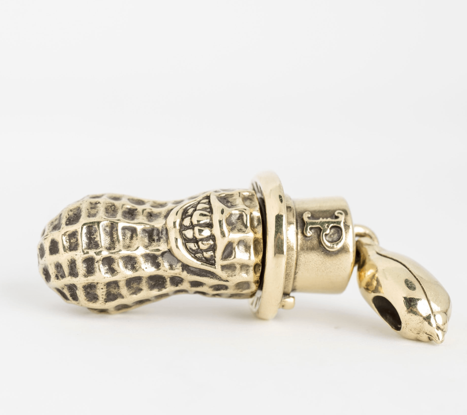 PE-YACHIMATA-PEANUTS-PENDANT-BR - Peanuts & Co YACHIMATA PEANUTS PE-YACHIMATA-PEANUTS-PENDANT-BR - Peanuts & Co YACHIMATA PEANUTS