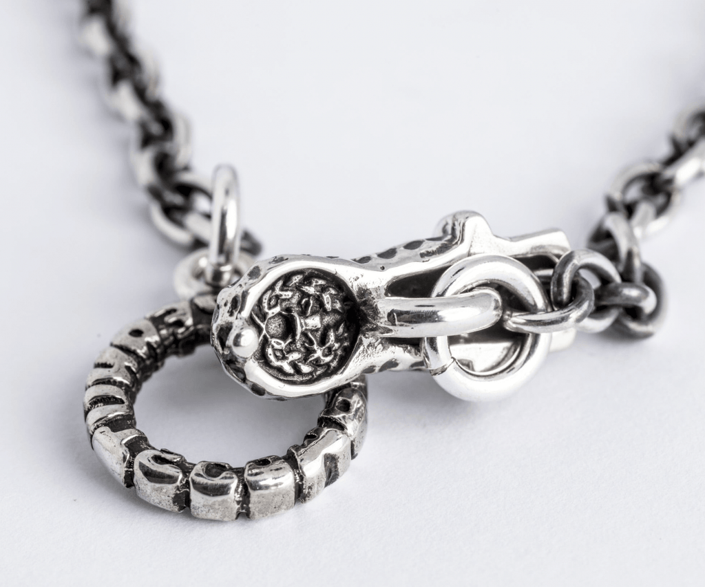 Image showing the Peanuts & Co PEANUTS CHAIN (round) - Silver which is a Jewellery described by the following info Accessories, Jewellery, Peanuts & Co, Released and sold on the IRON HEART GERMANY online store