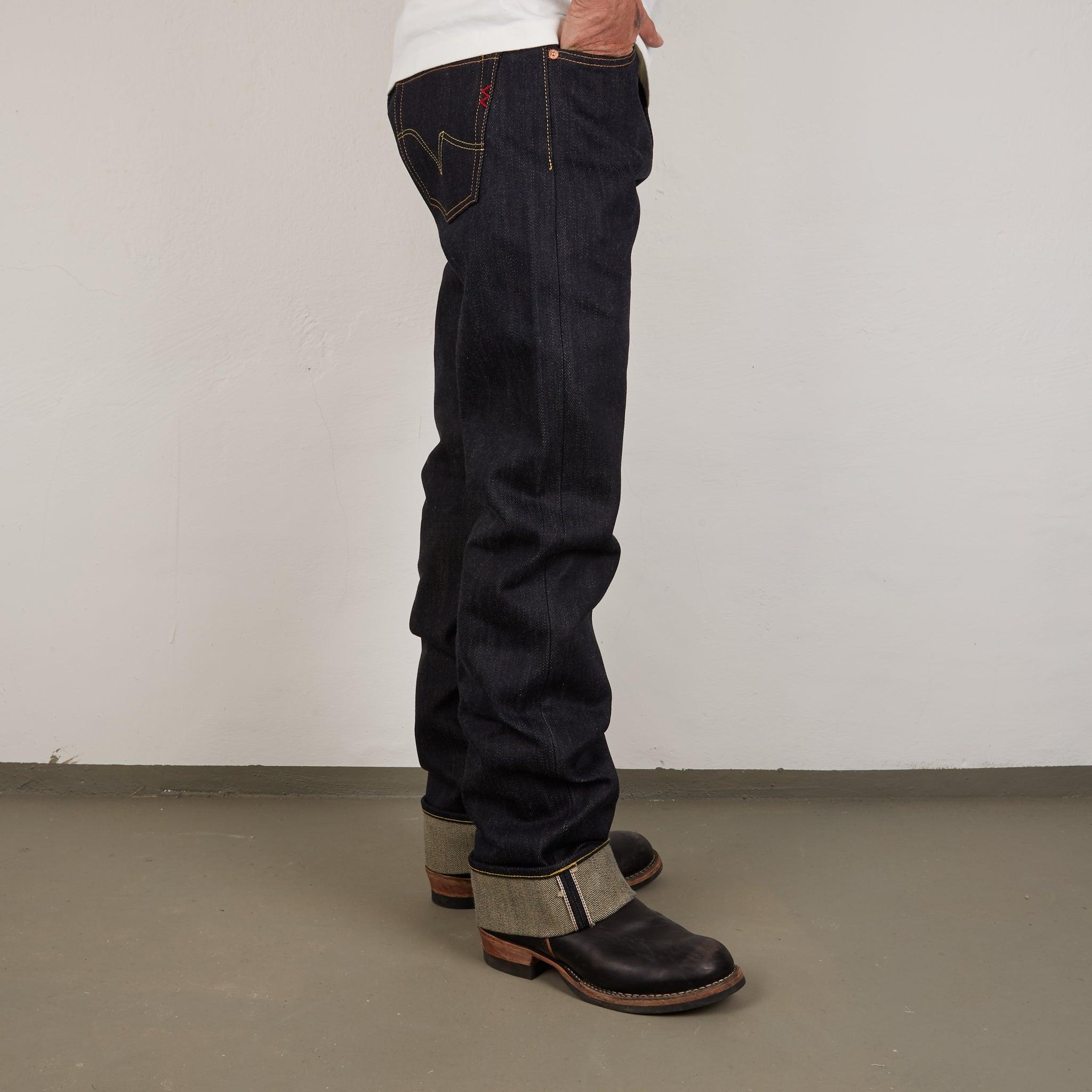 Image showing the IH-634-XHS - 25oz Selvedge Denim Straight Cut Jeans - Indigo which is a Jeans described by the following info 634, Bottoms, Iron Heart, Jeans, Released, Straight and sold on the IRON HEART GERMANY online store