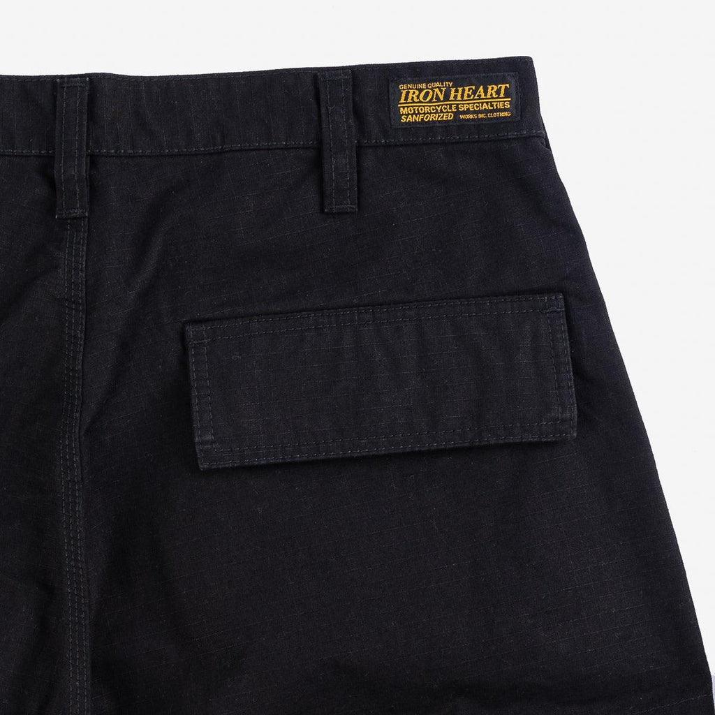 Image showing the IH-734-BLK - 8oz Ripstop Cargo - Black which is a Trousers described by the following info Bottoms, IHSALE_M23, Iron Heart, Released, Trousers and sold on the IRON HEART GERMANY online store