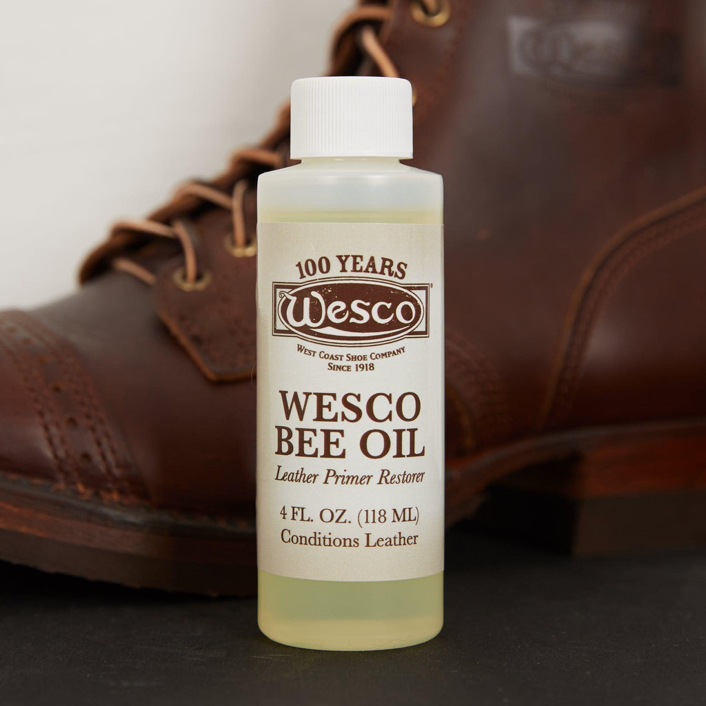 Image showing the Wesco Leather Boot Dressing Bee Oil which is a Shoecare described by the following info Footwear, Shoecare, Wesco and sold on the IRON HEART GERMANY online store